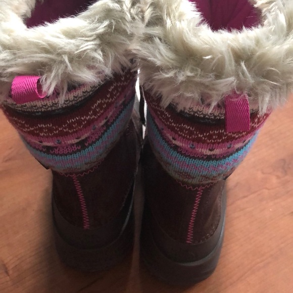 The North Face boots. - Picture 3 of 8